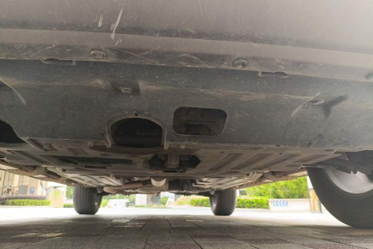 Used Haval DARGO 2021 1.5T DCT Two-Wheel Drive "Mǎquǎn" Edition Chassis Front