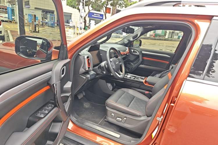 Used Haval DARGO 2021 1.5T DCT Two-Wheel Drive "Mǎquǎn" Edition Driver Seat
