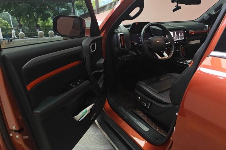 Used Haval DARGO 2021 1.5T DCT Two-Wheel Drive "Mǎquǎn" Edition Driver Seat