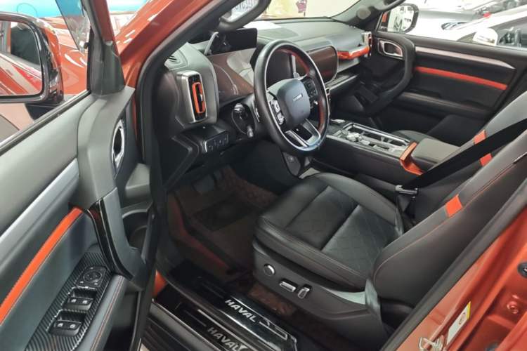 Used Haval DARGO 2021 Revised Version 1.5T DCT Two-Wheel Drive "Mǎquǎn" Edition Driver Seat