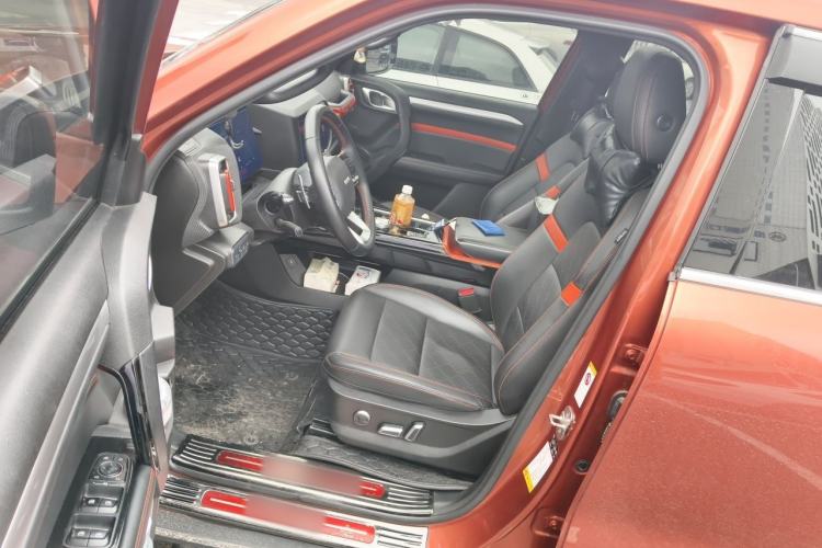 Used Haval DARGO 2021 1.5T DCT Two-Wheel Drive "Mǎquǎn" Edition Driver Seat