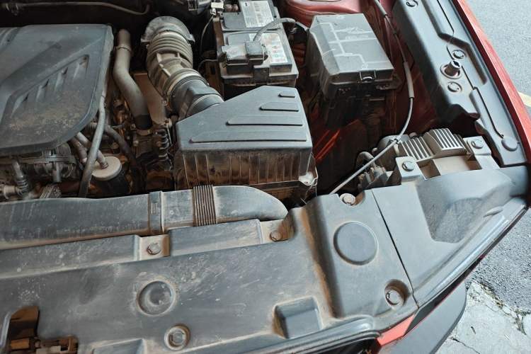 Used Haval DARGO 2021 2.0T DCT Two-Wheel Drive Chinese Mastiff Edition Engine Bay Left