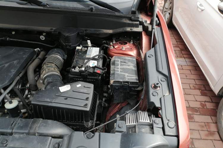Used Haval DARGO 2021 2.0T DCT 4x4 Chinese Rural Dog Edition Engine Bay Left