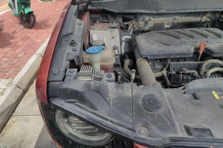 Used Haval DARGO 2021 Updated Version 1.5T DCT Two-Wheel Drive – Wangcai Edition Engine Bay Right