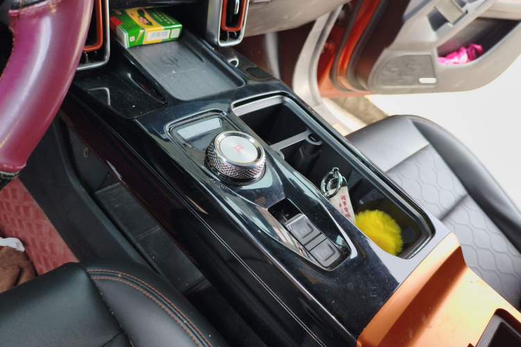 Used Haval DARGO 2021 1.5T DCT Two-Wheel Drive Border Collie Edition Gear Lever