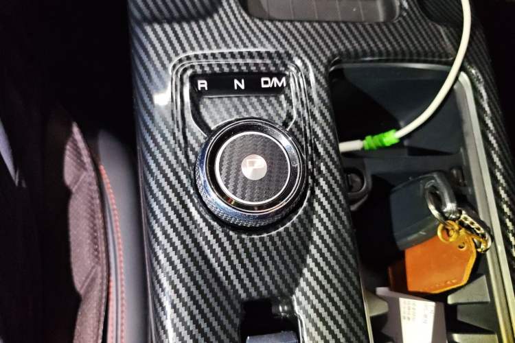 Used Haval DARGO 2021 1.5T DCT Two-Wheel Drive Border Collie - Wangcai Edition Gear Lever