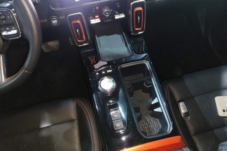 Used Haval DARGO 2021 1.5T DCT Two-Wheel Drive Border Collie - Wangcai Edition Gear Lever