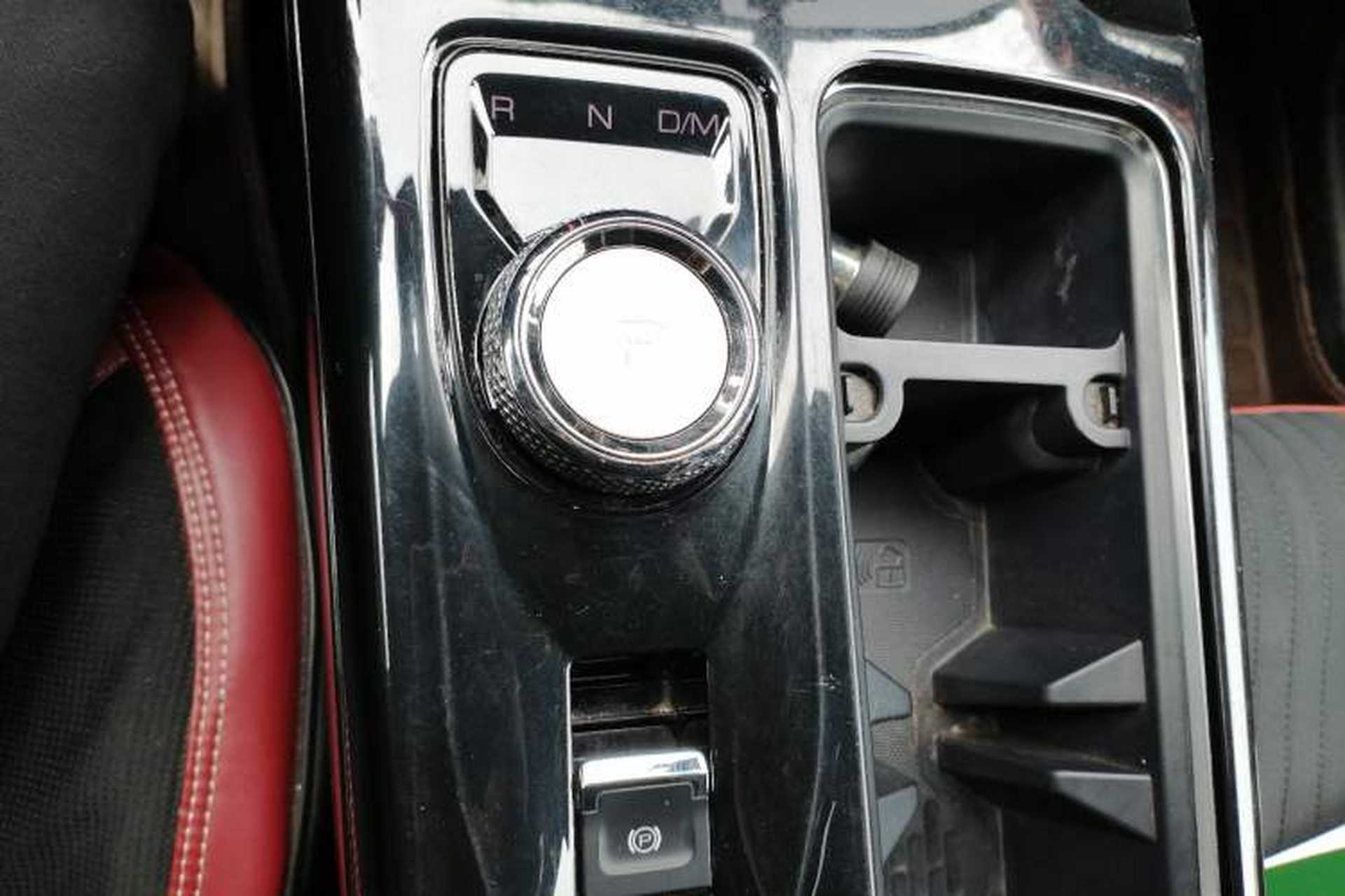 Used Haval DARGO 2021 2.0T DCT 4x4 Chinese Rural Dog Edition Gear Lever