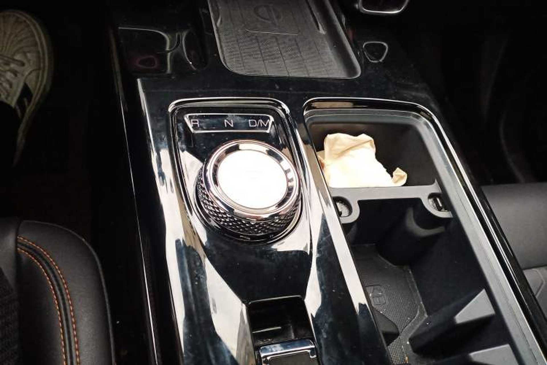Used Haval DARGO 2021 1.5T DCT Two-Wheel Drive Border Collie - Wangcai Edition Gear Lever