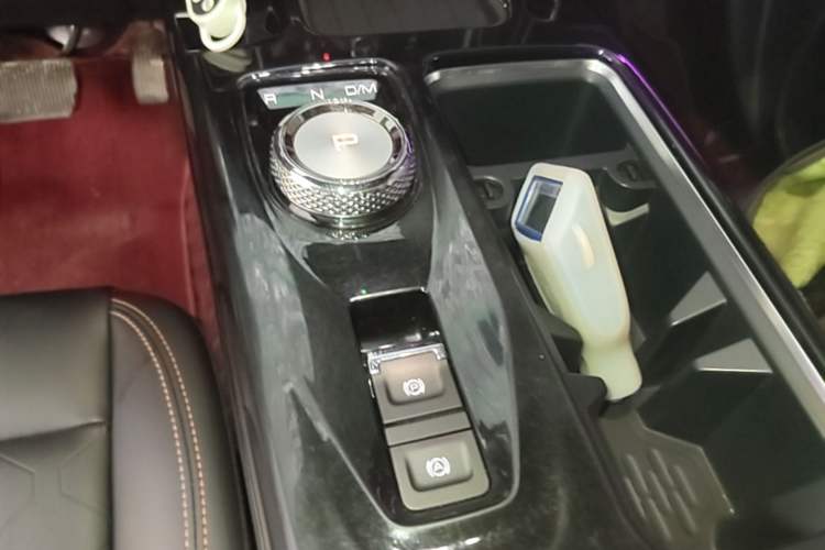 Used Haval DARGO 2021 1.5T DCT Two-Wheel Drive "Mǎquǎn" Edition Gear Lever