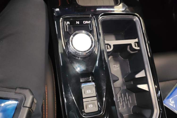 Used Haval DARGO 2021 1.5T DCT Two-Wheel Drive Border Collie Edition Gear Lever