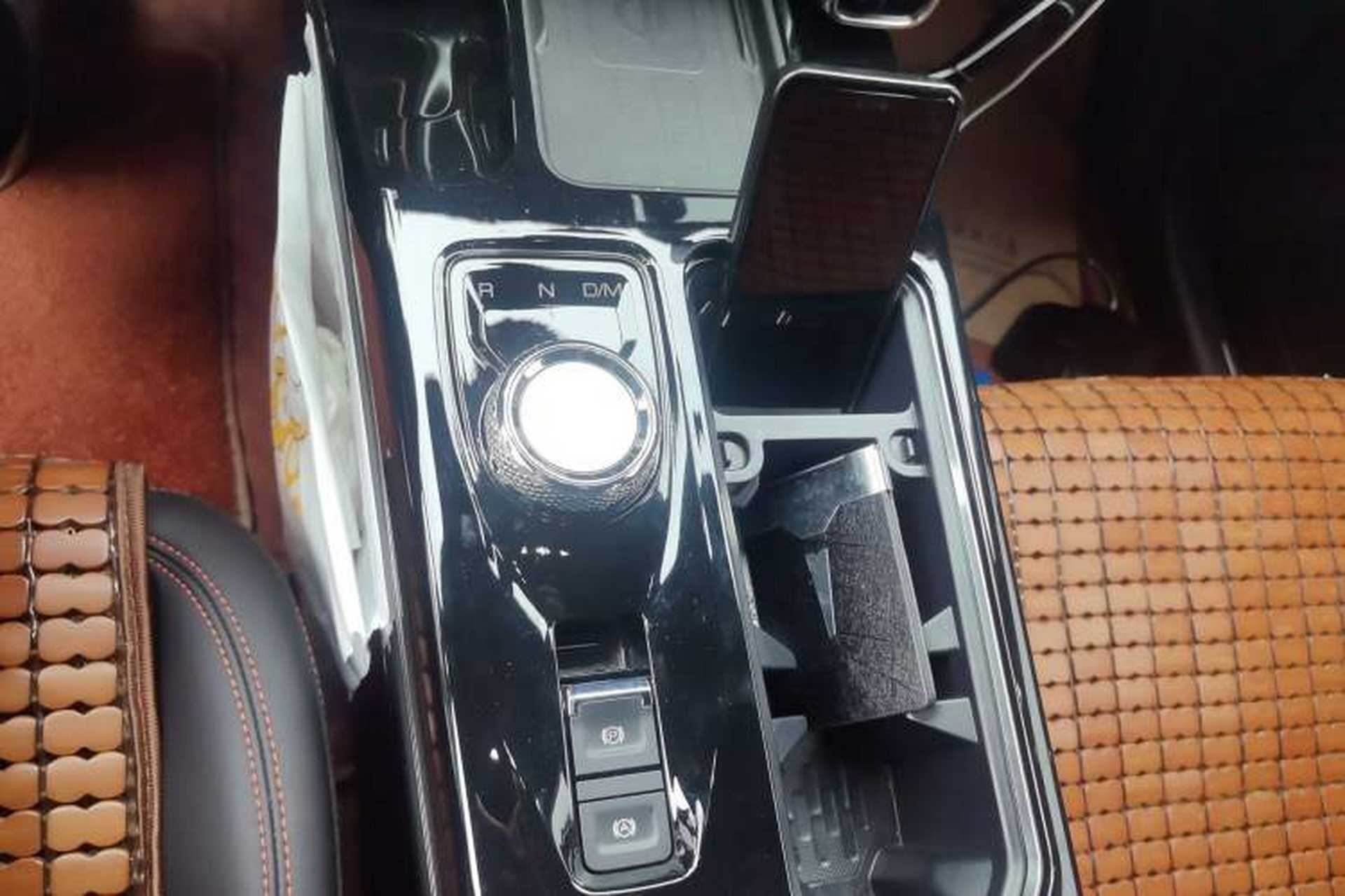 Used Haval DARGO 2021 2.0T DCT 4x4 Chinese Rural Dog Edition Gear Lever