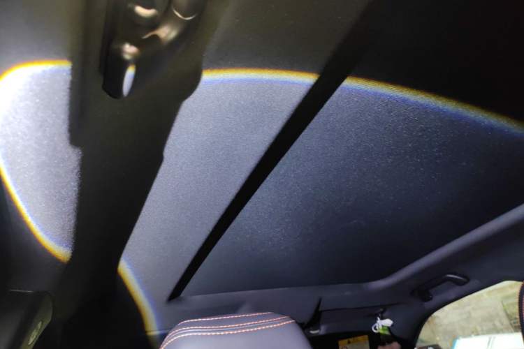 Used Haval DARGO 2021 Revised Version 2.0T DCT Four-Wheel Drive "Hao Tian Que" Edition Headliner