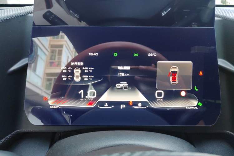 Used Haval DARGO 2021 1.5T DCT Two-Wheel Drive "Mǎquǎn" Edition Instrument Cluster