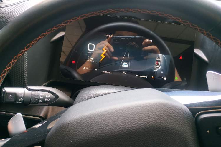Used Haval DARGO 2021 1.5T DCT Two-Wheel Drive Border Collie Edition Instrument Cluster