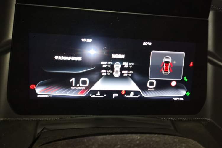 Used Haval DARGO 2021 1.5T DCT Two-Wheel Drive "Mǎquǎn" Edition Instrument Cluster