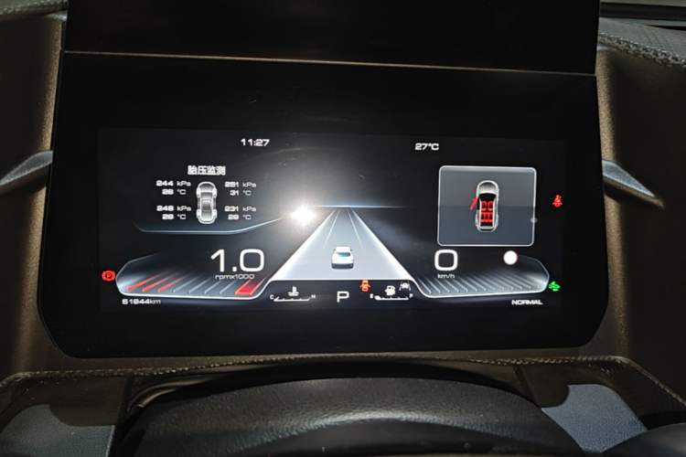 Used Haval DARGO 2021 1.5T DCT Two-Wheel Drive Border Collie Edition Instrument Cluster