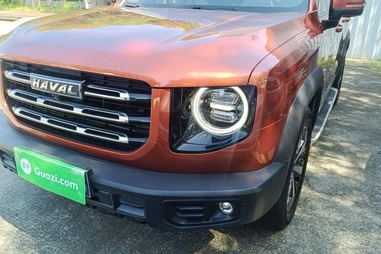 Used Haval DARGO 2021 1.5T DCT Two-Wheel Drive Labrador Edition Left Front Headlight
