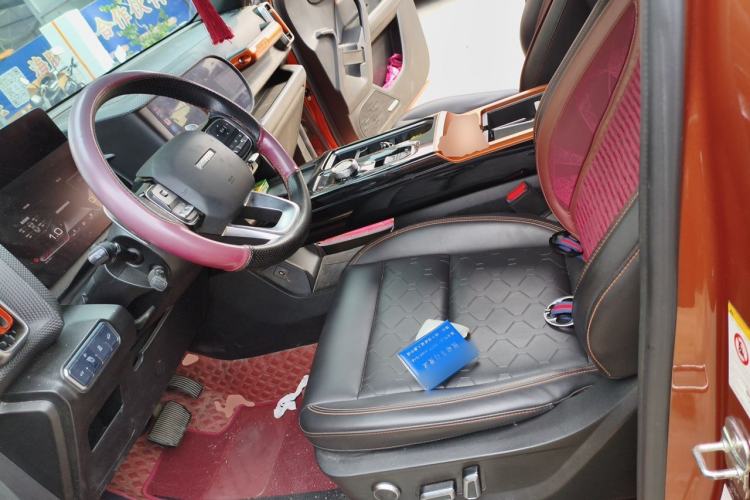 Used Haval DARGO 2021 1.5T DCT Two-Wheel Drive Border Collie Edition Left Front Seat