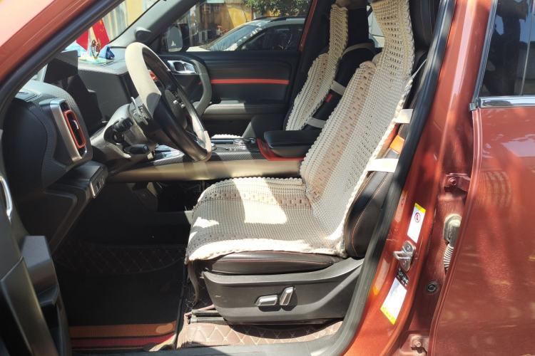 Used Haval DARGO 2021 1.5T DCT Two-Wheel Drive Labrador Edition Left Front Seat