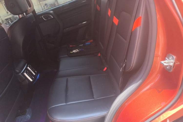 Used Haval DARGO 2021 1.5T DCT Two-Wheel Drive Husky Edition Left Rear Seat