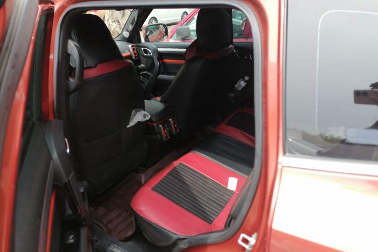 Used Haval DARGO 2021 2.0T DCT 4x4 Chinese Rural Dog Edition Left Rear Seat