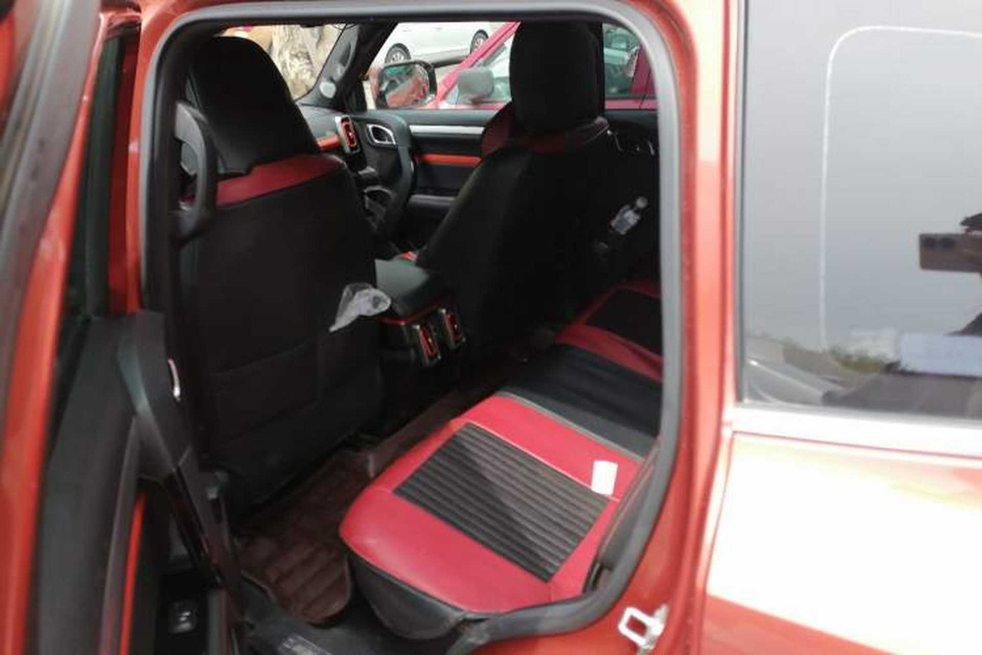 Used Haval DARGO 2021 2.0T DCT 4x4 Chinese Rural Dog Edition Left Rear Seat