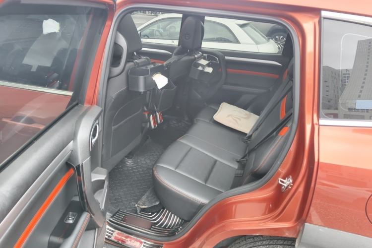 Used Haval DARGO 2021 1.5T DCT Two-Wheel Drive "Mǎquǎn" Edition Left Rear Seat
