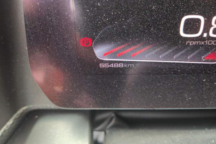 Used Haval DARGO 2021 1.5T DCT Two-Wheel Drive Labrador Edition Odometer Close Up