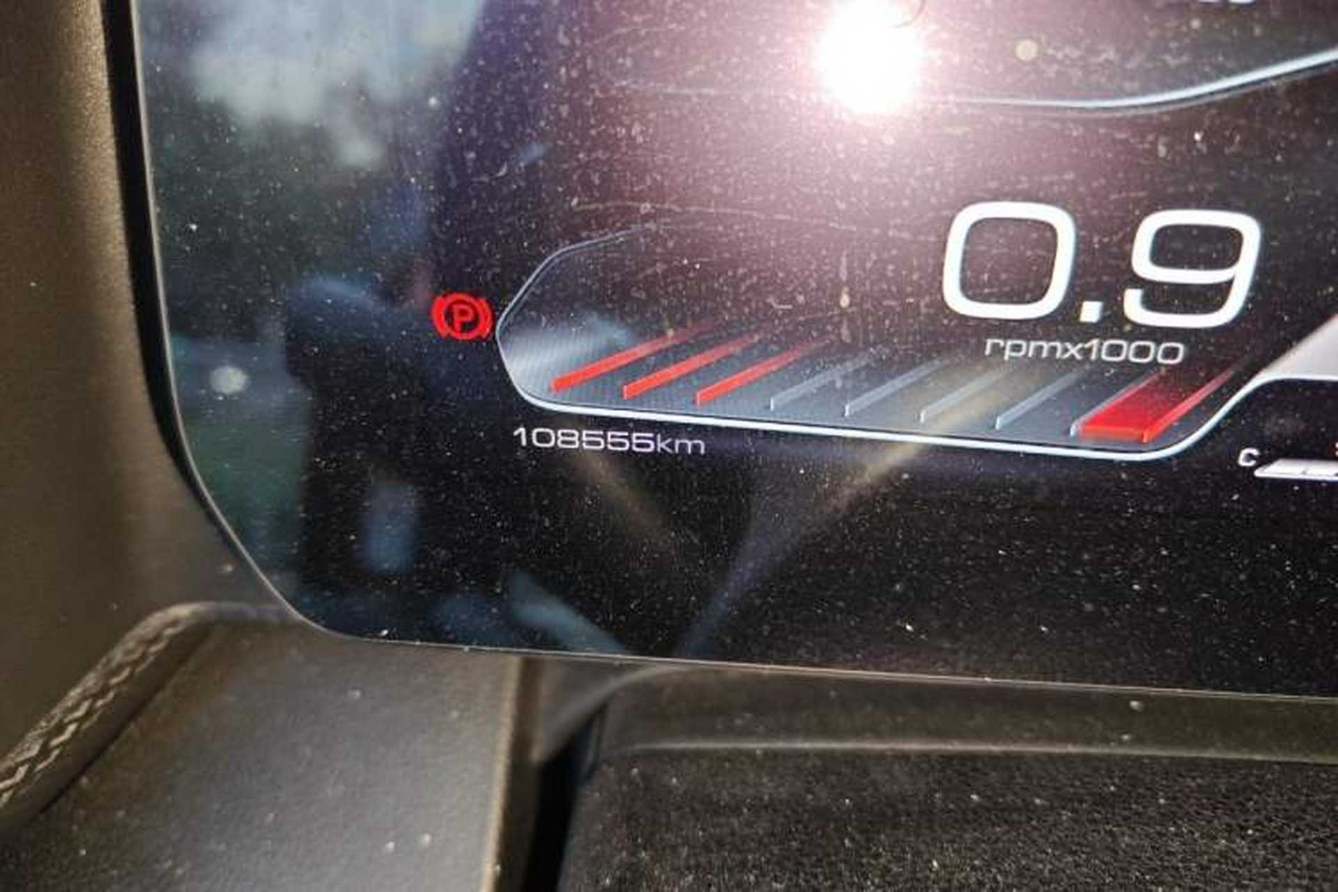 Used Haval DARGO 2021 2.0T DCT Two-Wheel Drive Chinese Mastiff Edition Odometer Close Up