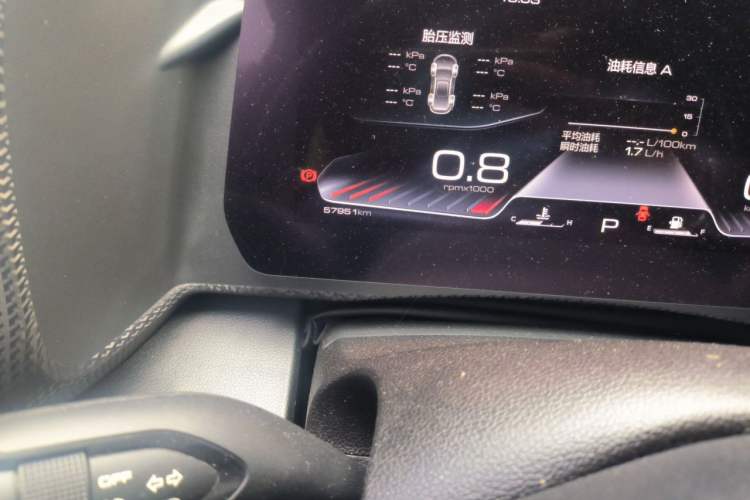Used Haval DARGO 2021 1.5T DCT Two-Wheel Drive "Mǎquǎn" Edition Odometer Close Up