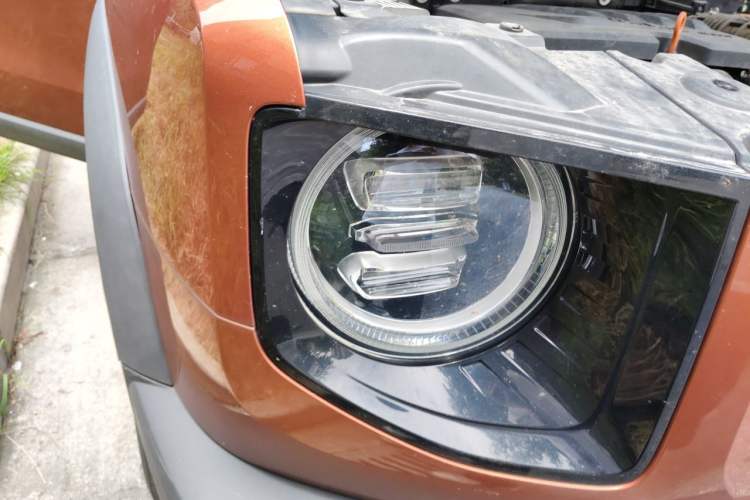 Used Haval DARGO 2021 1.5T DCT Two-Wheel Drive Border Collie - Wangcai Edition Right Front Headlight