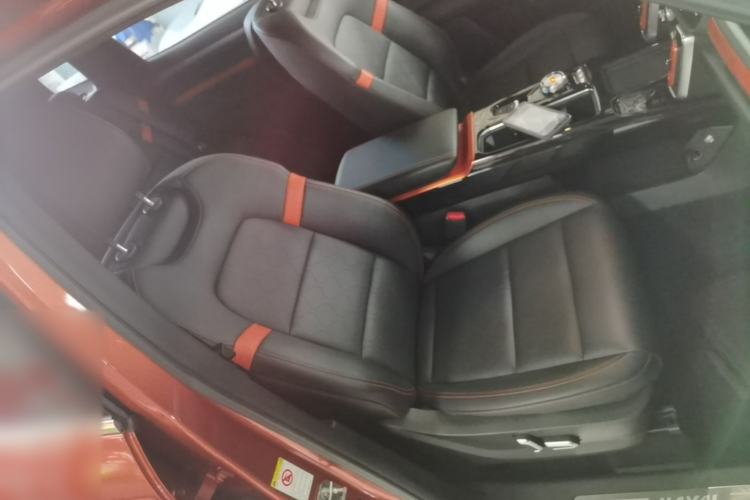 Used Haval DARGO 2021 1.5T DCT Two-Wheel Drive "Mǎquǎn" Edition Right Front Seat