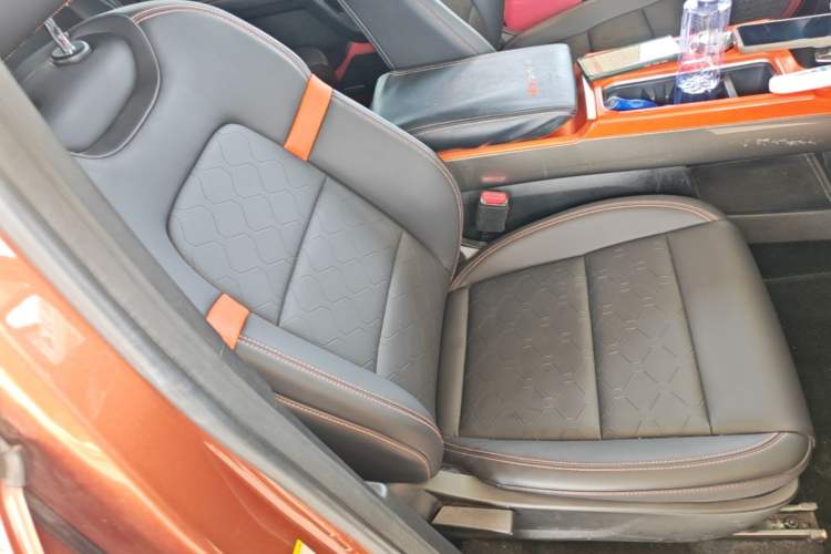 Used Haval DARGO 2021 1.5T DCT Two-Wheel Drive Labrador Edition Right Front Seat