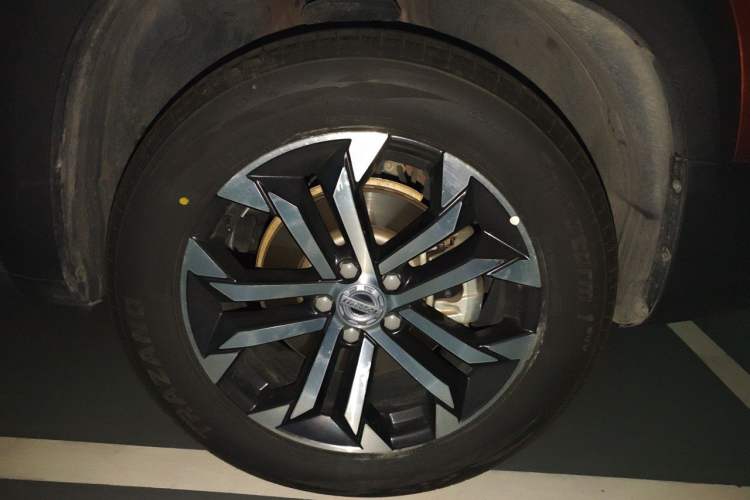 Used Haval DARGO 2021 1.5T DCT Two-Wheel Drive Border Collie - Wangcai Edition Right Front Wheel Hub
