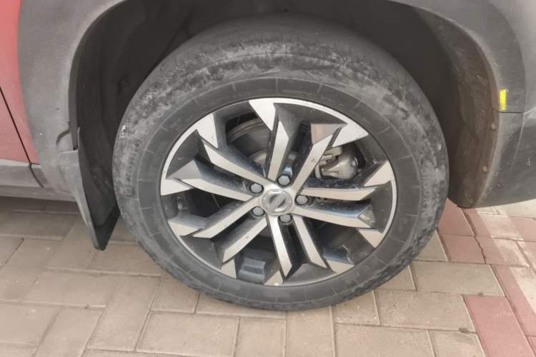 Used Haval DARGO 2021 1.5T DCT Two-Wheel Drive Border Collie Edition Right Front Wheel Hub