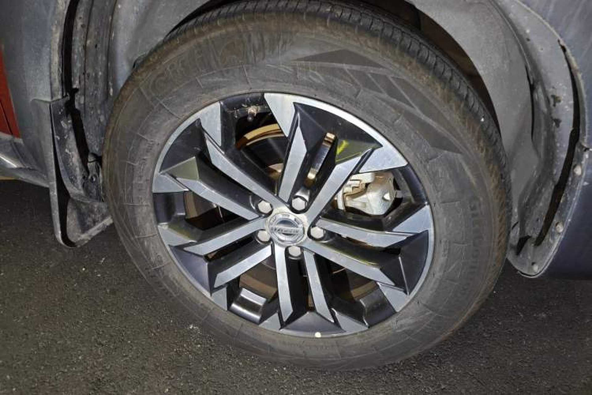 Used Haval DARGO 2021 2.0T DCT Two-Wheel Drive Chinese Mastiff Edition Right Front Wheel Hub