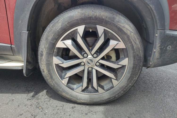 Used Haval DARGO 2021 Updated Version 1.5T DCT Two-Wheel Drive – Wangcai Edition Right Front Wheel Hub