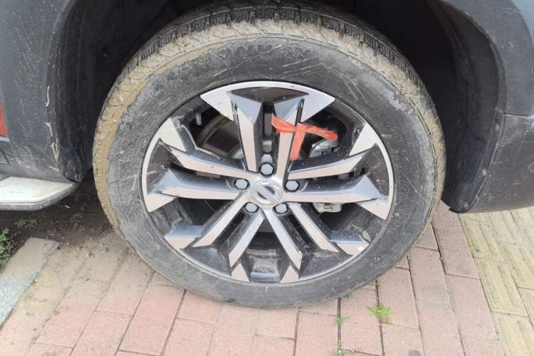 Used Haval DARGO 2021 1.5T DCT Two-Wheel Drive "Mǎquǎn" Edition Right Front Wheel Hub