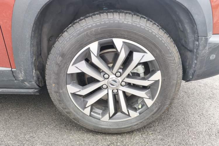 Used Haval DARGO 2021 1.5T DCT Two-Wheel Drive "Mǎquǎn" Edition Right Front Wheel Hub