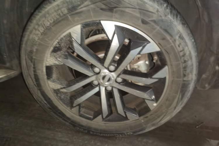 Used Haval DARGO 2021 1.5T DCT Two-Wheel Drive "Mǎquǎn" Edition Right Front Wheel Hub
