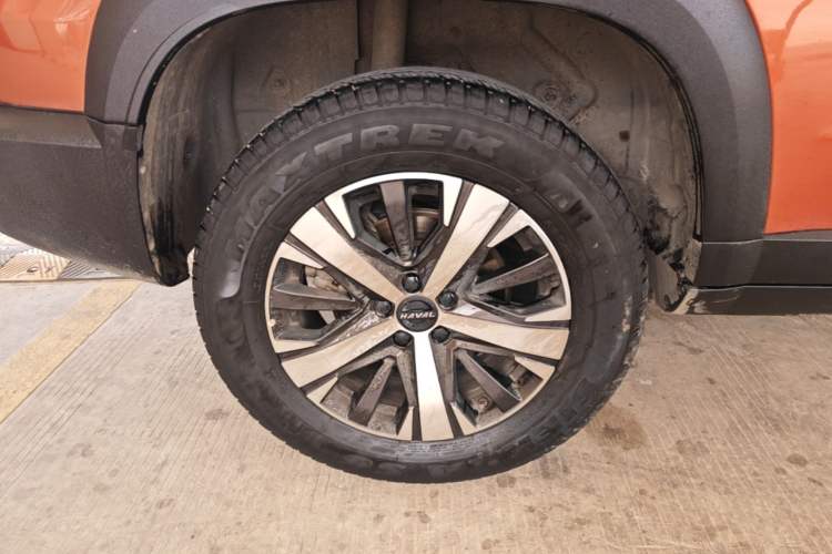 Used Haval DARGO 2021 1.5T DCT Two-Wheel Drive Labrador Edition Right Rear Wheel Hub