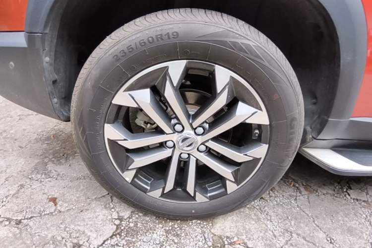Used Haval DARGO 2021 1.5T DCT Two-Wheel Drive "Wangcai" Edition Right Rear Wheel Hub