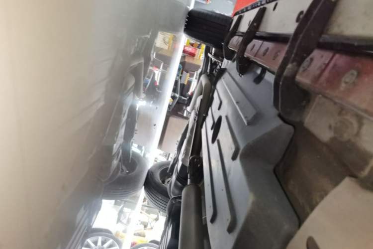 Used Haval DARGO 2021 1.5T DCT Two-Wheel Drive "Mǎquǎn" Edition Right Side Sill