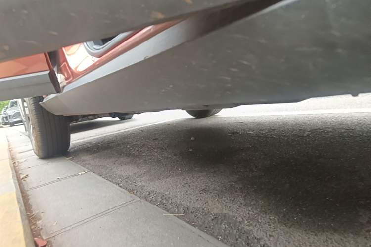 Used Haval DARGO 2021 1.5T DCT Two-Wheel Drive Labrador Edition Right Side Sill