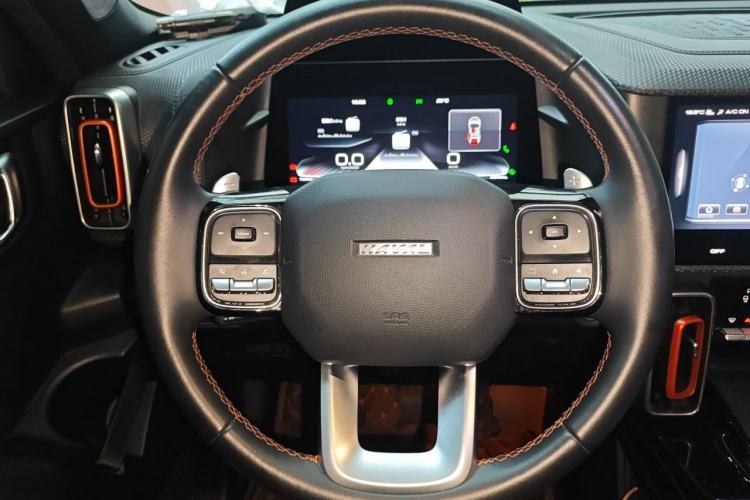 Used Haval DARGO 2021 1.5T DCT Two-Wheel Drive "Mǎquǎn" Edition Steering Wheel