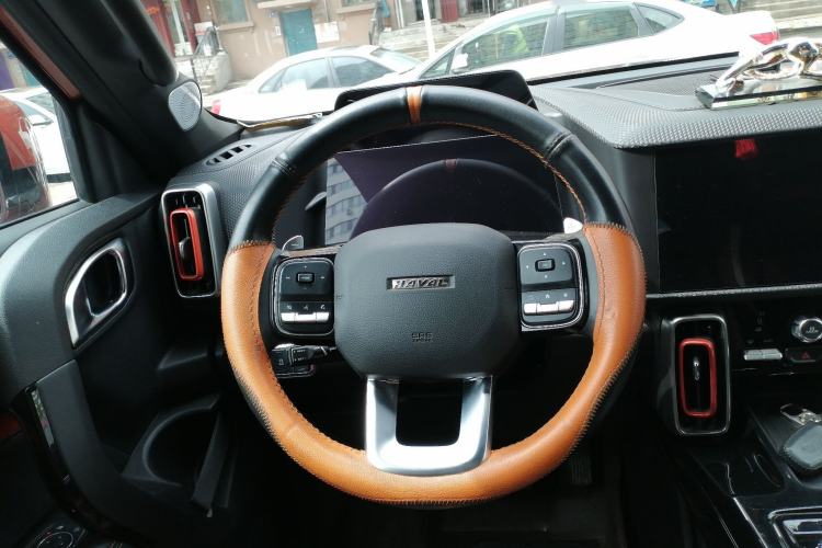 Used Haval DARGO 2021 2.0T DCT 4x4 Chinese Rural Dog Edition Steering Wheel