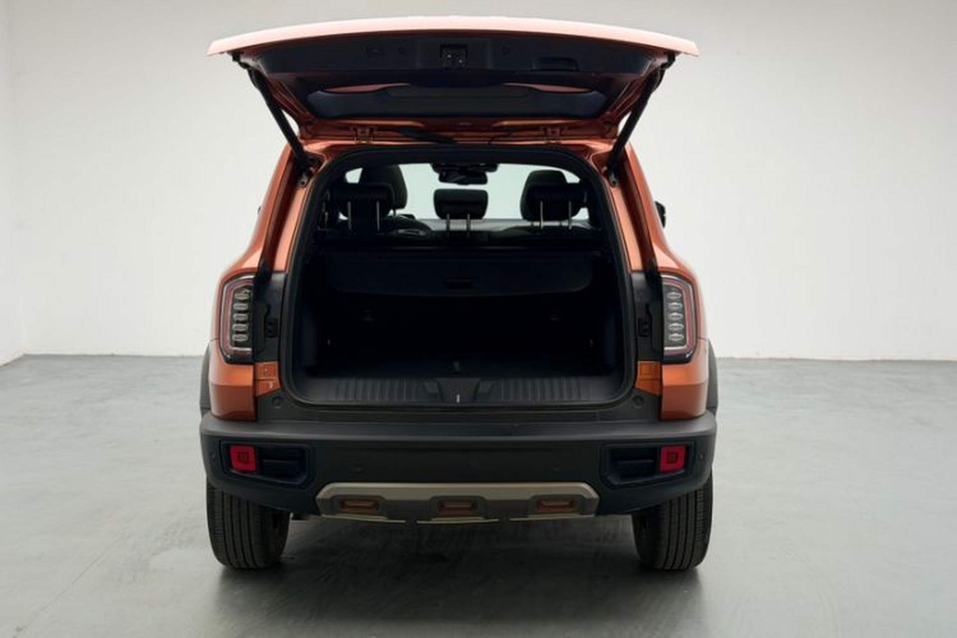 Used Haval DARGO 2021 1.5T DCT Two-Wheel Drive "Mǎquǎn" Edition Trunk