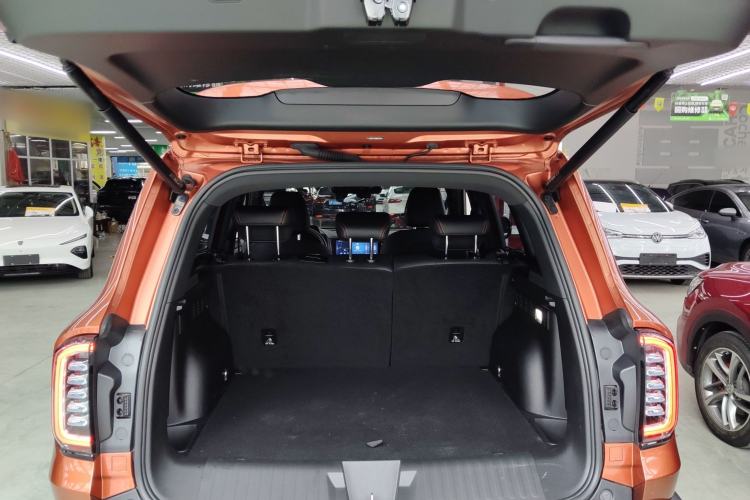 Used Haval DARGO 2021 2.0T DCT Two-Wheel Drive Chinese Mastiff Edition Trunk