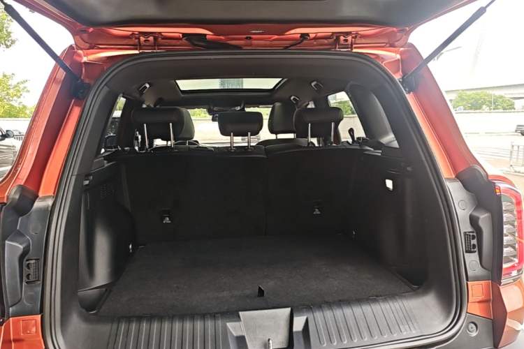 Used Haval DARGO 2021 1.5T DCT Two-Wheel Drive Labrador Edition Trunk